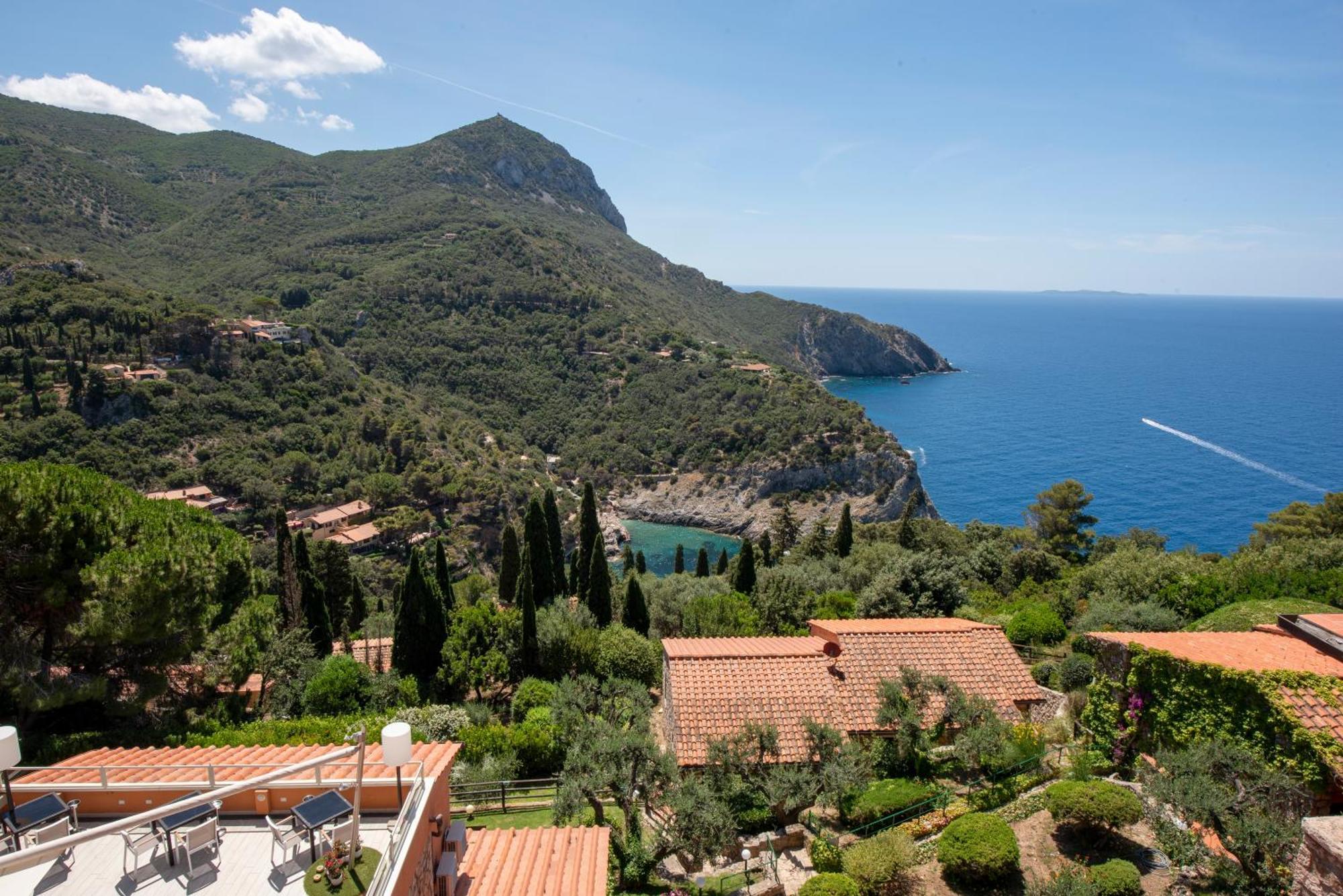 Boutique Hotel Torre Di Cala Piccola Porto Santo Stefano  Bagian luar foto